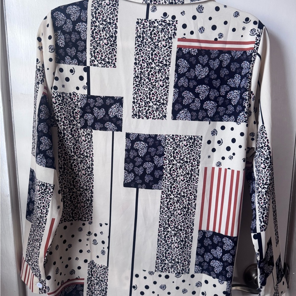 Stylish Leopard Patchwork Button Down Shirt - Picture 5 of 5